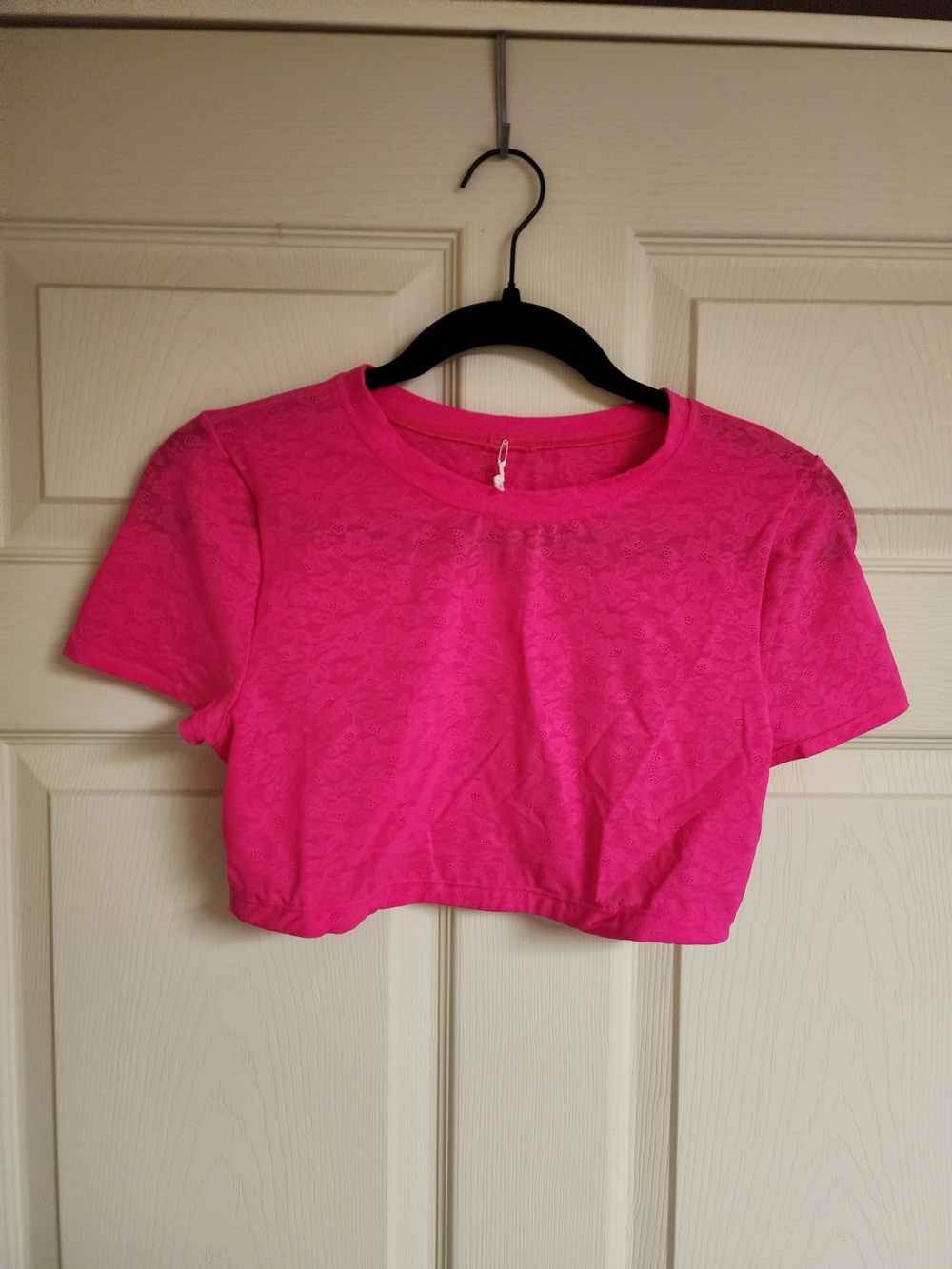aerie Hot Pink Lace-Texture Crop Top